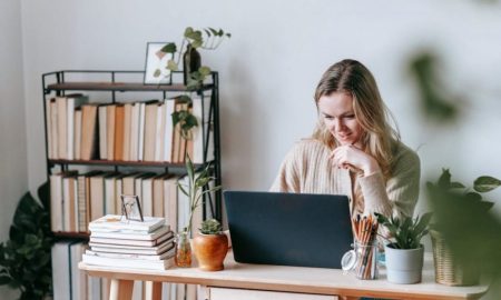 How to make money as a college student?